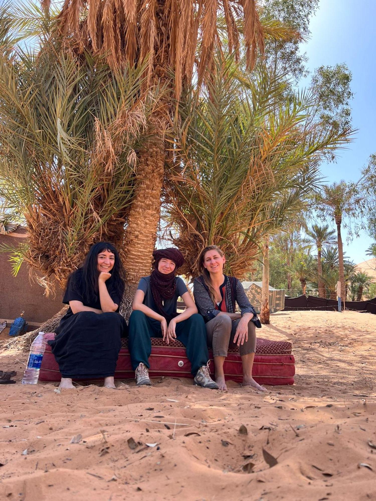 Oasis Desert Camp Obira Мерцуга Екстериор снимка