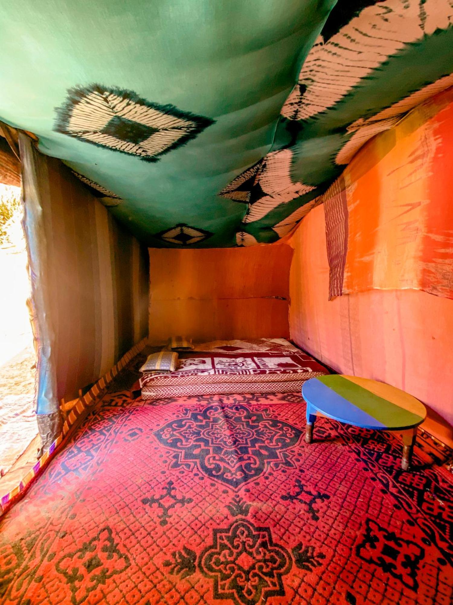 Oasis Desert Camp Obira Мерцуга Екстериор снимка
