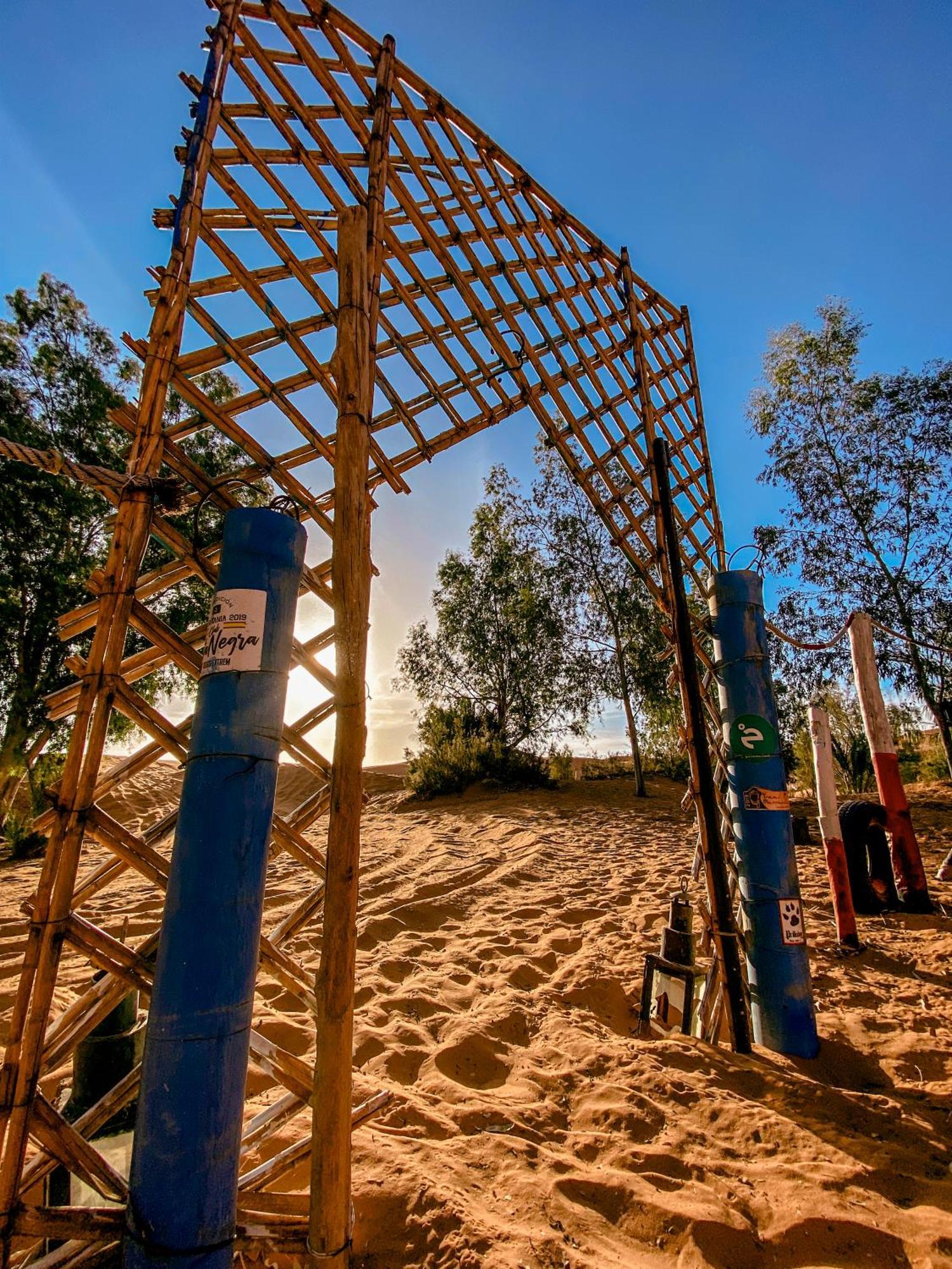Oasis Desert Camp Obira Мерцуга Екстериор снимка