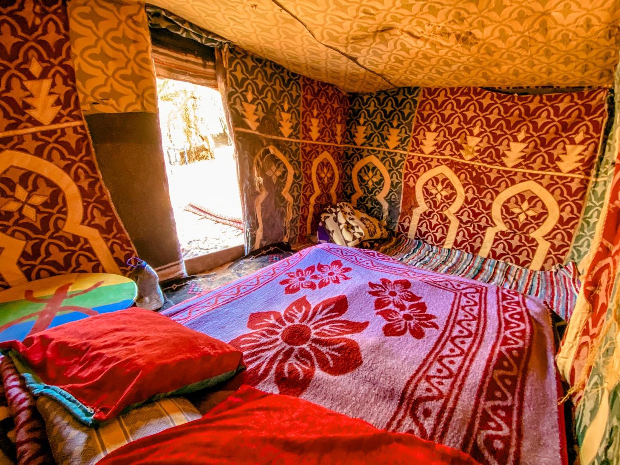Oasis Desert Camp Obira Мерцуга Екстериор снимка