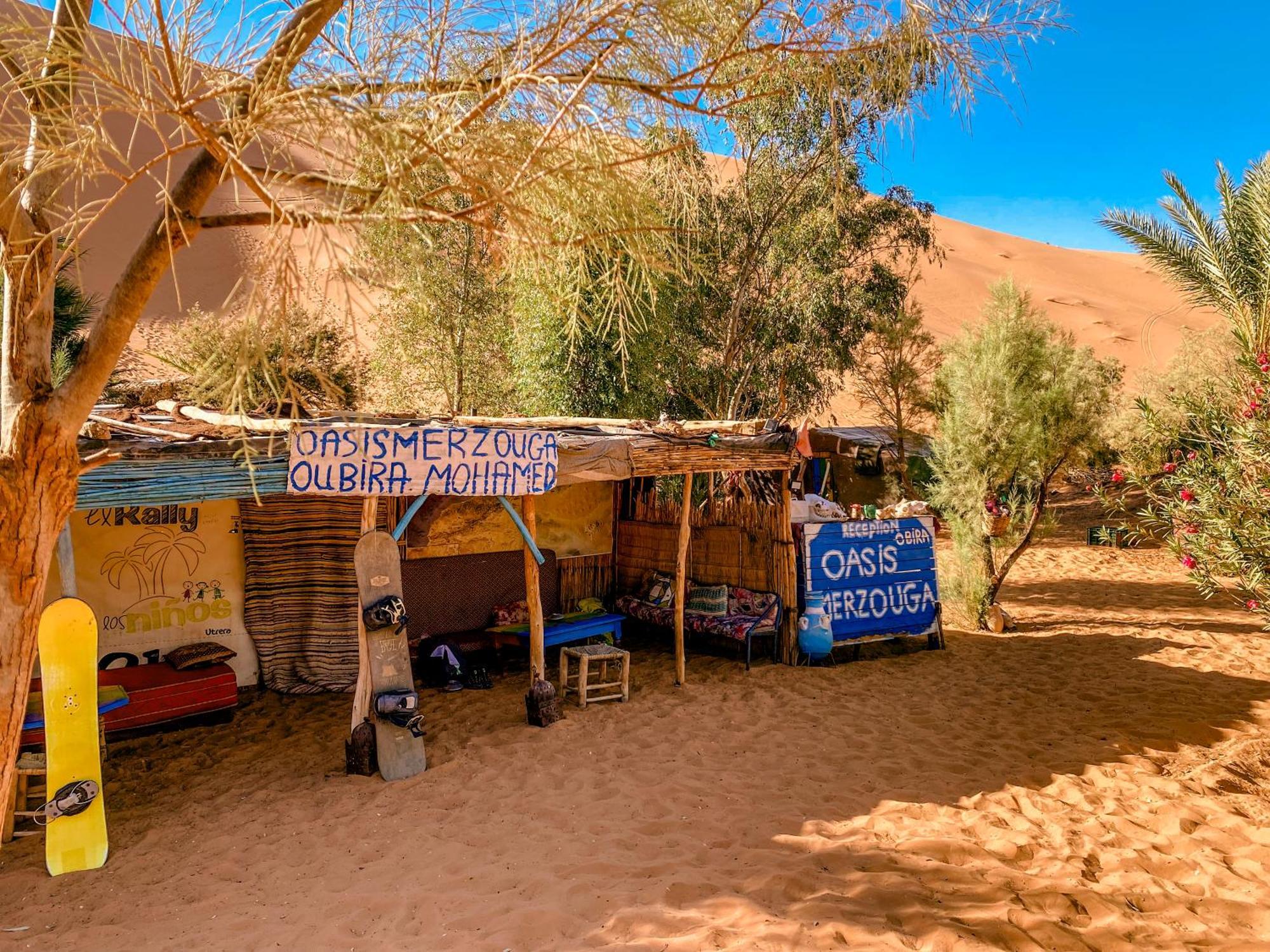 Oasis Desert Camp Obira Мерцуга Екстериор снимка